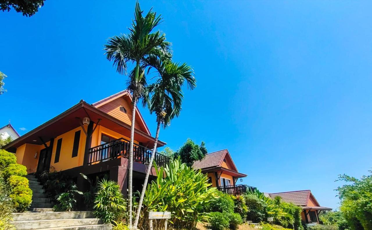 Puteri Lanta Family Villas Ko Lanta Exterior foto