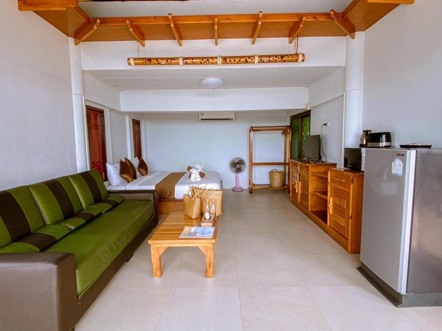 Puteri Lanta Family Villas Ko Lanta Exterior foto
