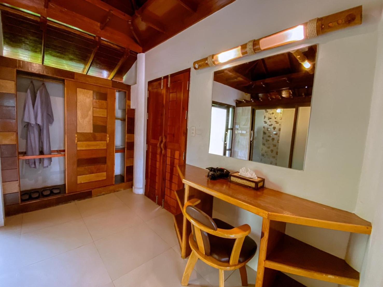 Puteri Lanta Family Villas Ko Lanta Quarto foto