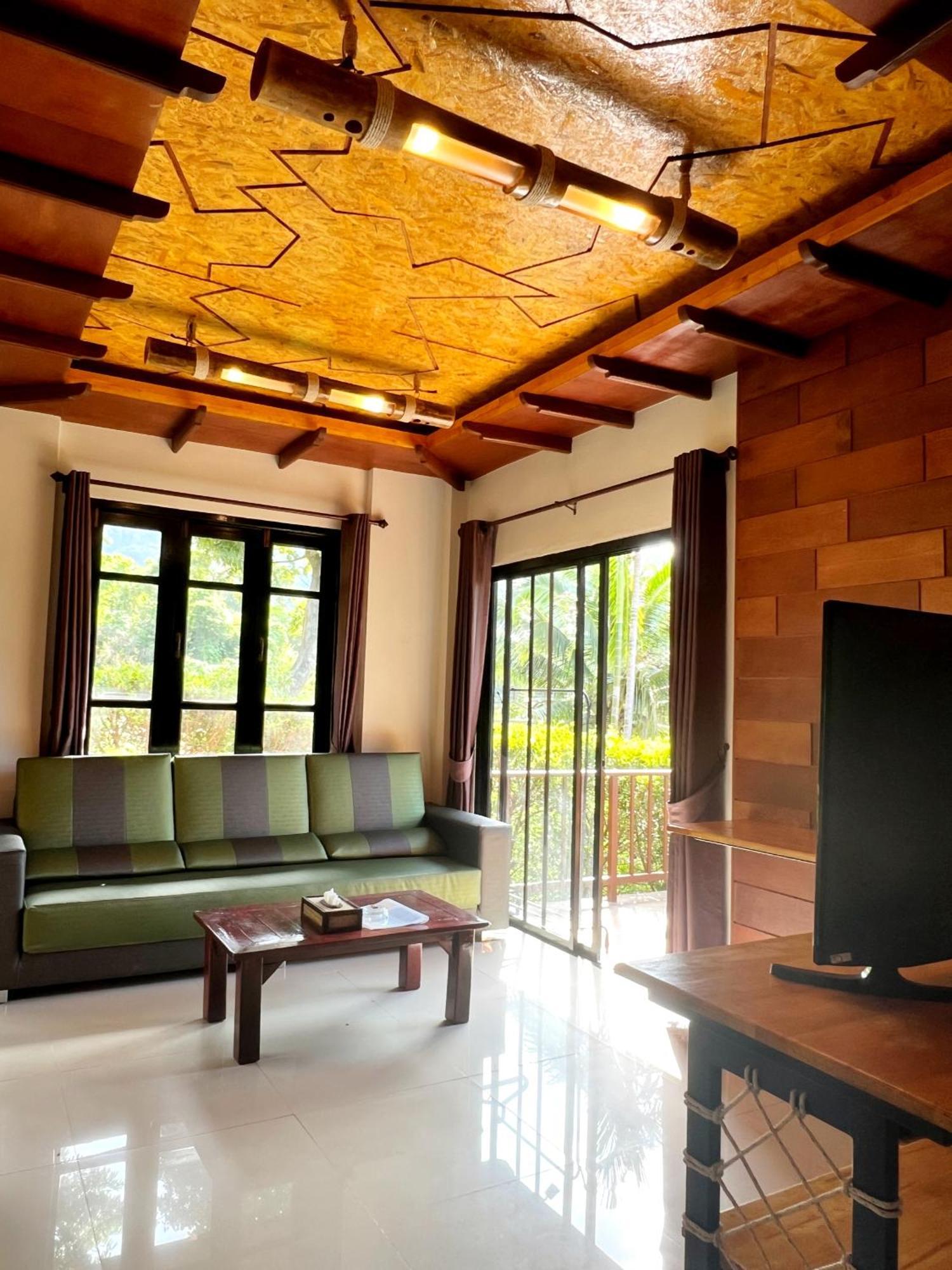 Puteri Lanta Family Villas Ko Lanta Quarto foto