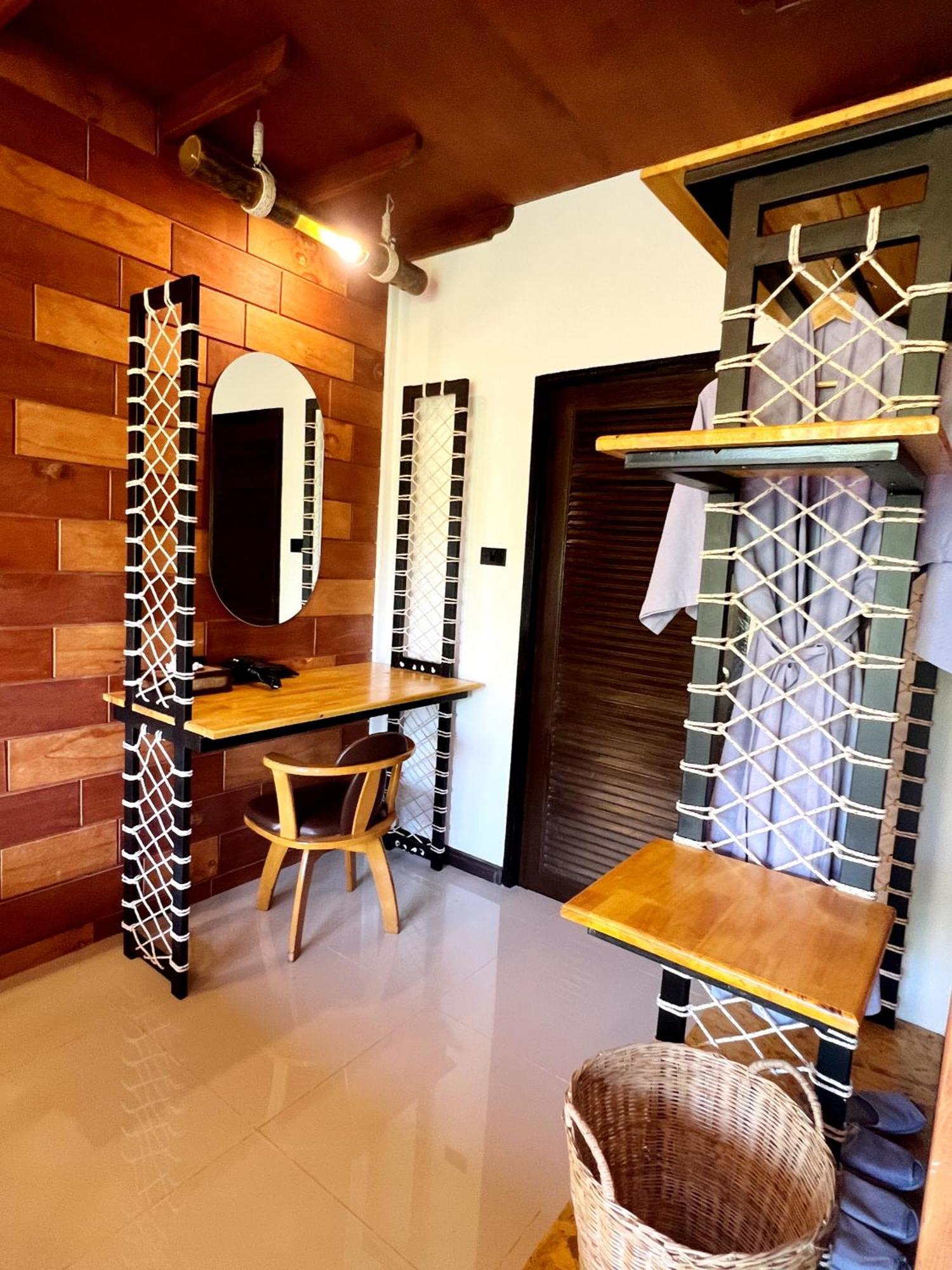Puteri Lanta Family Villas Ko Lanta Quarto foto